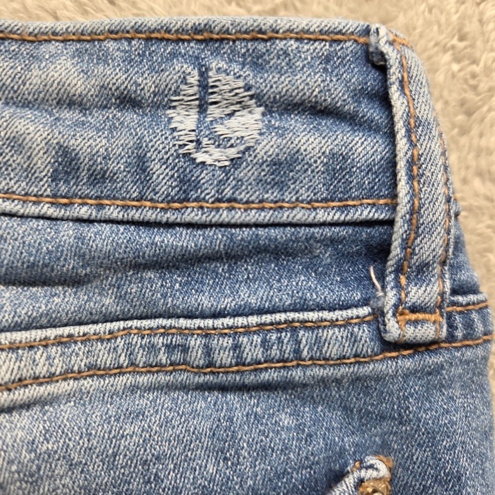 Kensie‎ Jeans Womens 6 / 28 Blue Cropped Straight Mid Rise Faded Denim - Picture 7 of 10